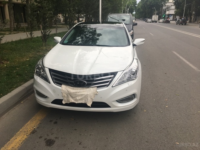 Hyundai Azera 2011, 123,000 km - 2.4 l - Mingəçevir