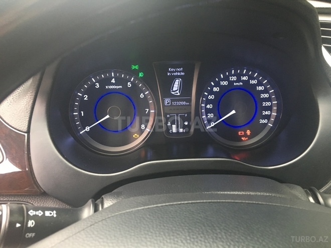 Hyundai Azera 2011, 123,000 km - 2.4 l - Mingəçevir