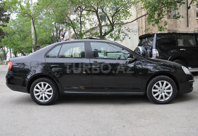 Volkswagen Jetta 2008, 150,000 km - 1.6 л - Sumqayıt