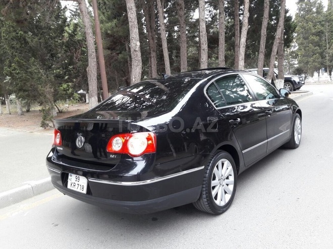 Volkswagen Passat 2011, 144,000 km - 2.0 л - Sumqayıt