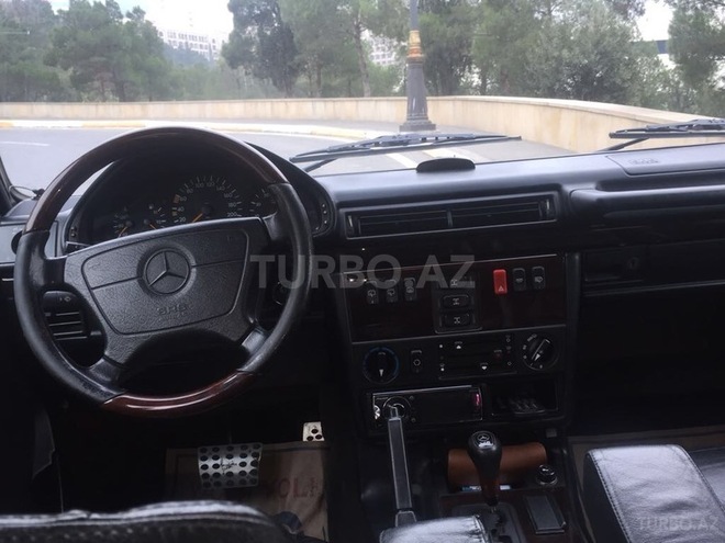 Mercedes G 320 1999, 182,000 km - 3.2 l - Bakı
