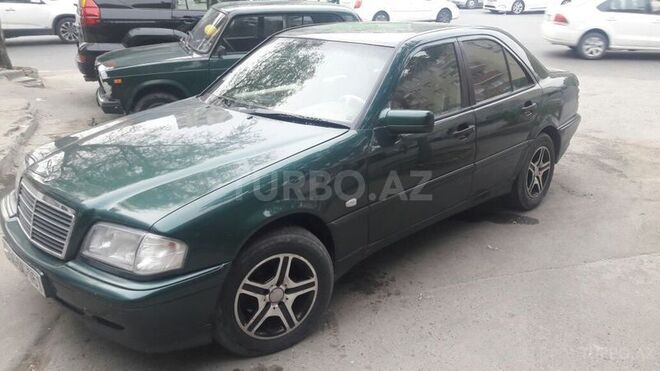 Mercedes C 220 1998, 225,000 km - 2.2 l - Bakı