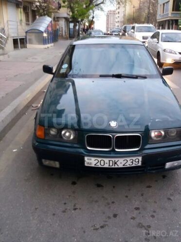 BMW 318 1993, 300,000 km - 1.8 l - Bakı