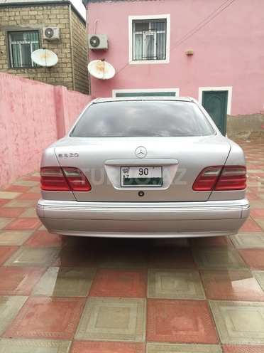 Mercedes E 320 2000, 224,000 km - 3.2 l - Bakı