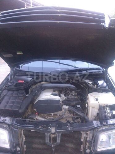 Mercedes C 180 1999, 305,154 km - 1.8 l - Bakı
