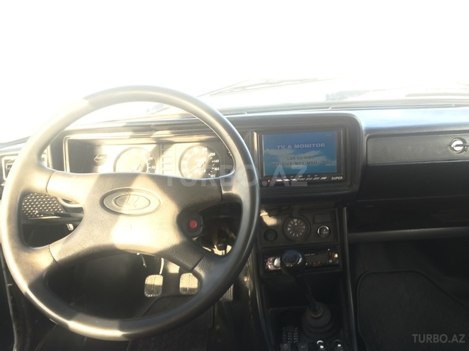 LADA (VAZ) 2107 2006, 128,500 km - 1.6 л - Salyan