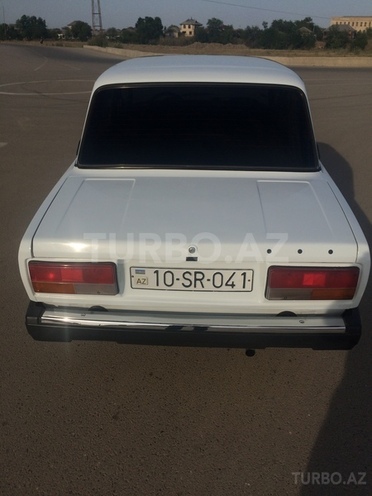 LADA (VAZ) 2107 2006, 128,500 km - 1.6 л - Salyan