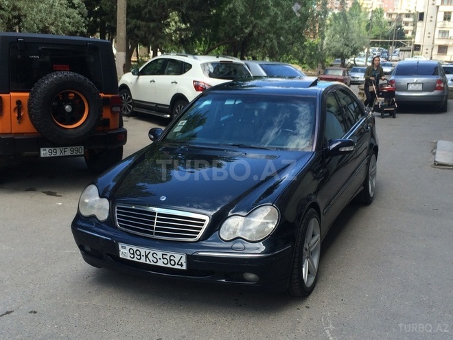 Mercedes C 240 2000, 243,500 km - 2.6 l - Bakı