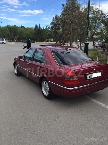 Mercedes C 180 1995, 250,000 km - 1.8 l - Bakı