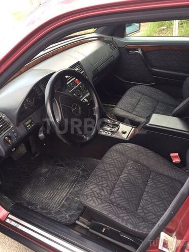 Mercedes C 180 1995, 250,000 km - 1.8 l - Bakı