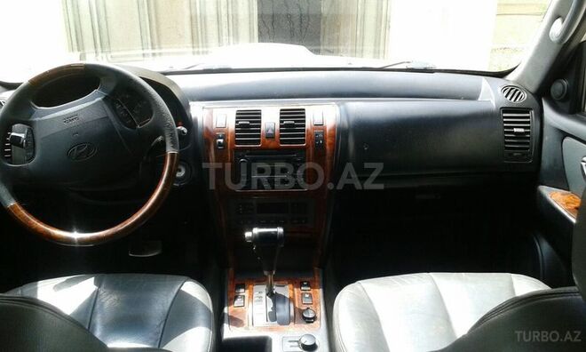 Hyundai Terracan 2003, 280,000 km - 2.9 l - Bakı