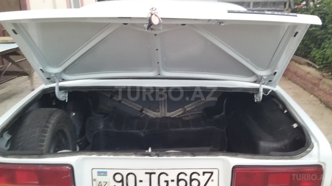 LADA (VAZ) 2107 1988, 200,000 km - 1.6 л - Bakı