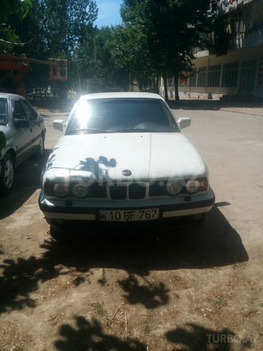 BMW 320 1988, 250,000 km - 0.4 l - Bakı