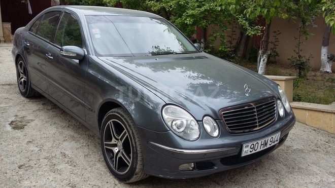 Mercedes E 240 2005, 185,000 km - 2.6 l - Bakı