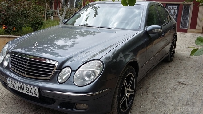 Mercedes E 240 2005, 185,000 km - 2.6 l - Bakı