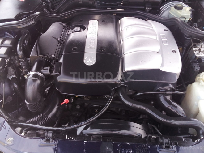 Mercedes E 220 2000, 260,000 km - 2.2 l - Bərdə