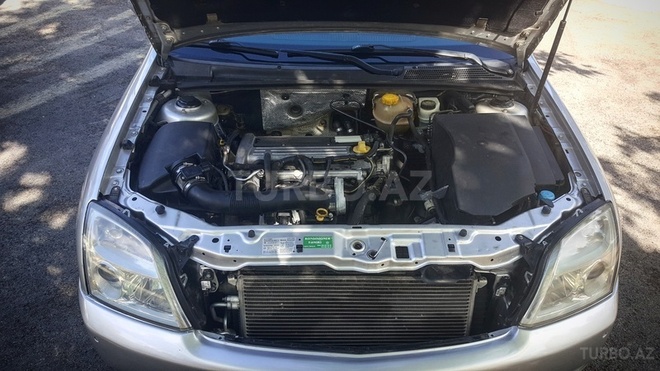Opel Vectra 2002, 204,000 km - 2.2 l - Bakı