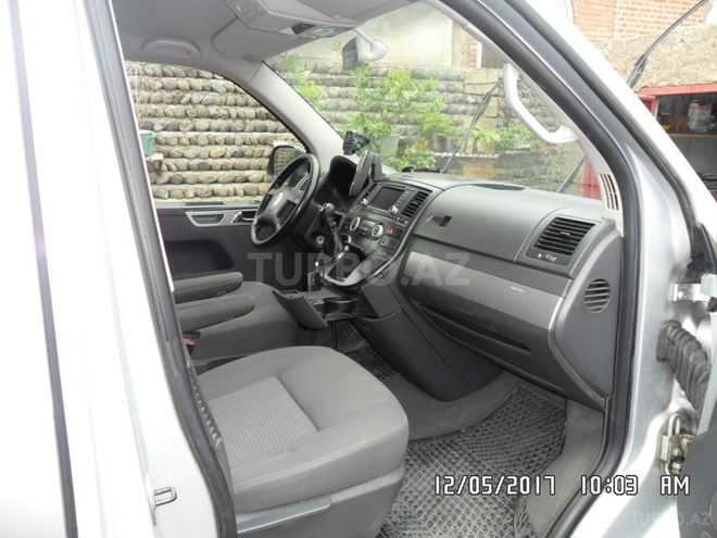 Volkswagen Multivan 2004, 380,000 km - 2.5 l - Bakı