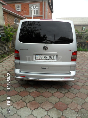Volkswagen Multivan 2004, 380,000 km - 2.5 l - Bakı