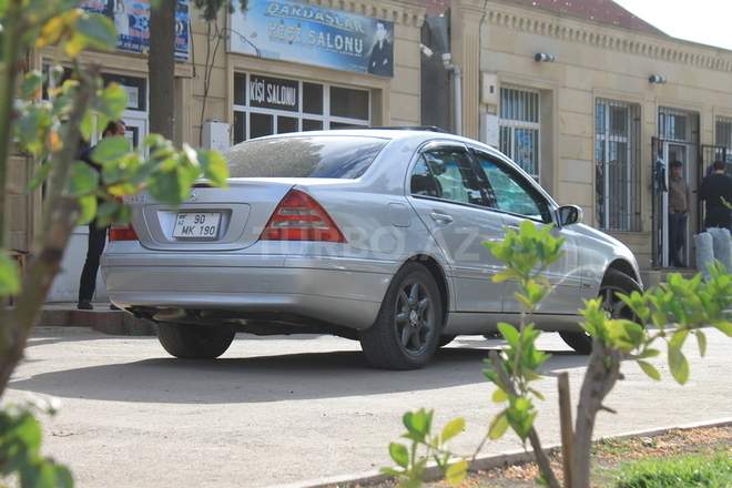Mercedes C 240 2002, 24,000 km - 2.6 l - Tovuz