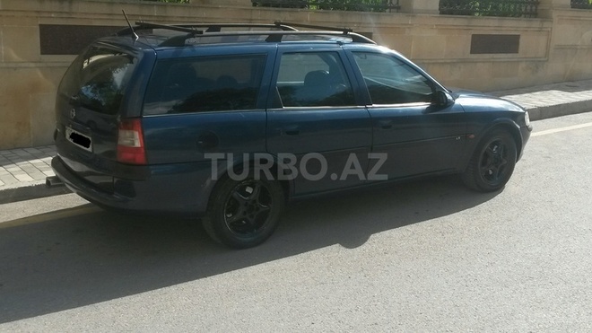 Opel Vectra 1998, 178,000 km - 2.0 l - Bakı