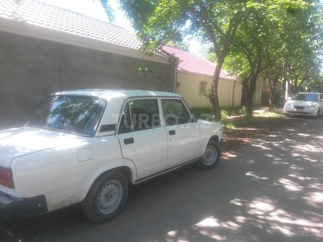 LADA (VAZ) 2107 2001, 75 km - 2.1 l - Tovuz