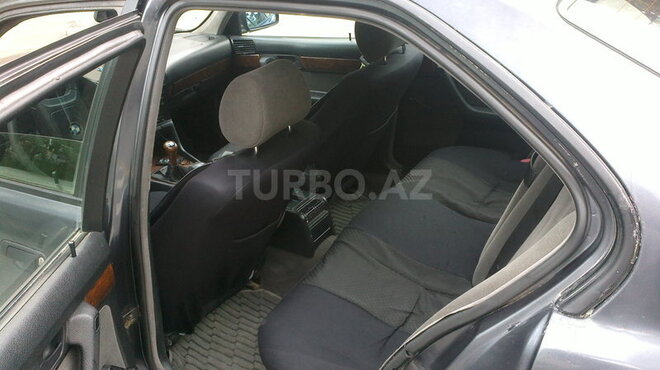 BMW 520 1994, 356,000 km - 2.0 л - Sumqayıt