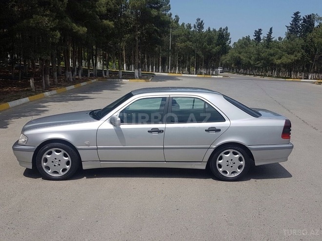 Mercedes C 220 1998, 231,541 km - 2.2 л - Bakı