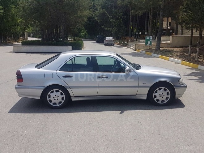 Mercedes C 220 1998, 231,541 km - 2.2 л - Bakı