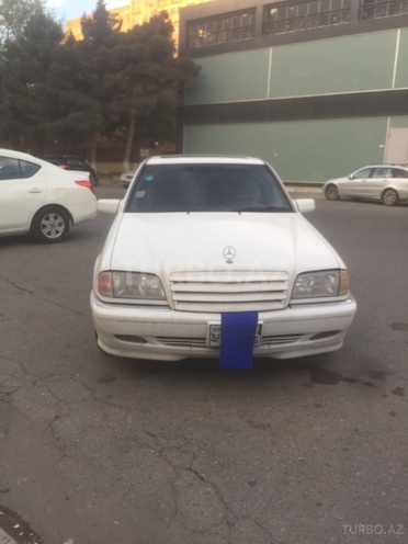 Mercedes C 230 1999, 266,400 km - 2.3 л - Bakı