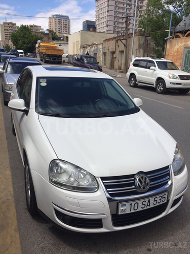 Volkswagen Jetta 2010, 103,000 km - 1.6 l - Bakı