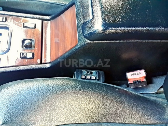 Mercedes C 220 1994, 500,000 km - 2.2 l - Bakı