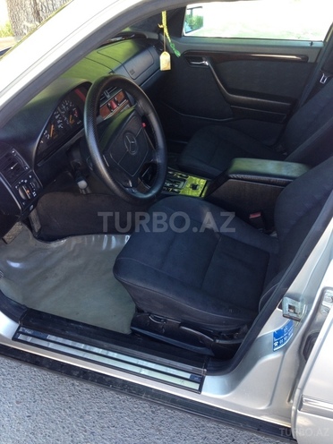Mercedes C 220 1996, 230,000 km - 2.2 л - Gəncə