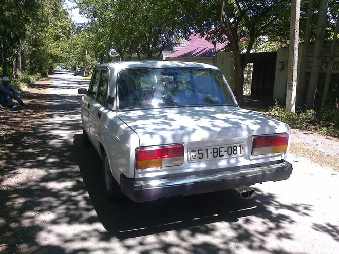 LADA (VAZ) 2107 2001, 230,000 km - 1.6 l - Tovuz