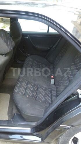Mercedes C 180 1999, 329,000 km - 0.2 l - Bakı