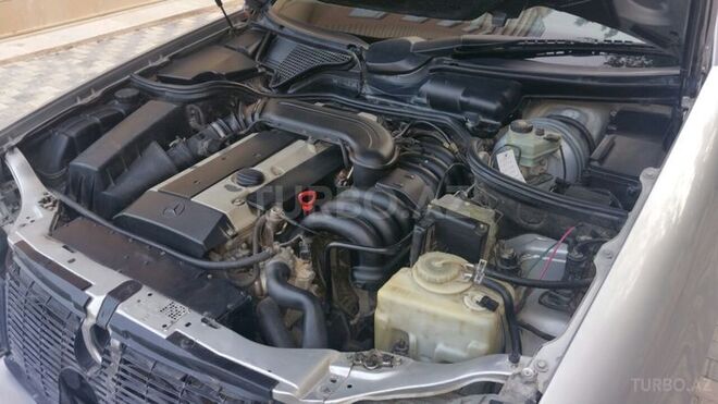 Mercedes E 280 1996, 321,000 km - 2.8 л - Bakı