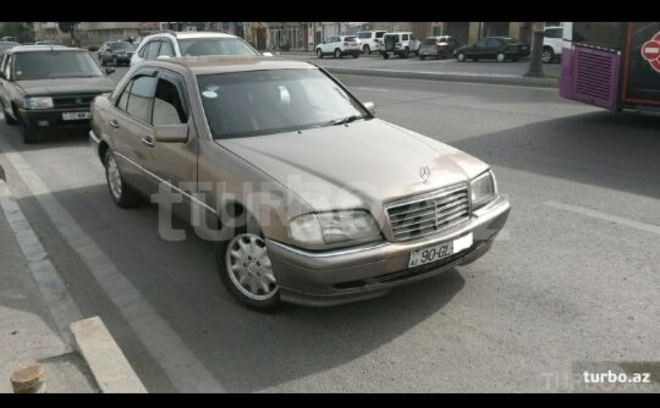 Mercedes C 250 1994, 490,000 km - 2.5 л - Bakı