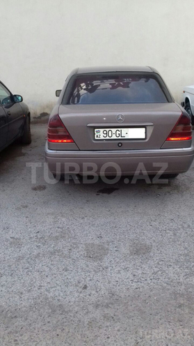 Mercedes C 250 1994, 490,000 km - 2.5 л - Bakı