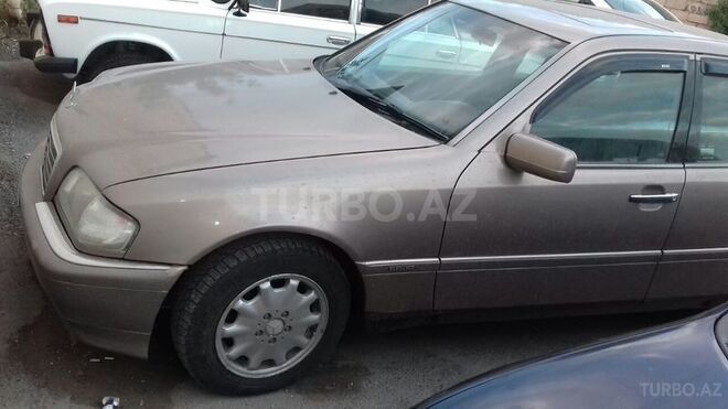 Mercedes C 250 1994, 490,000 km - 2.5 л - Bakı