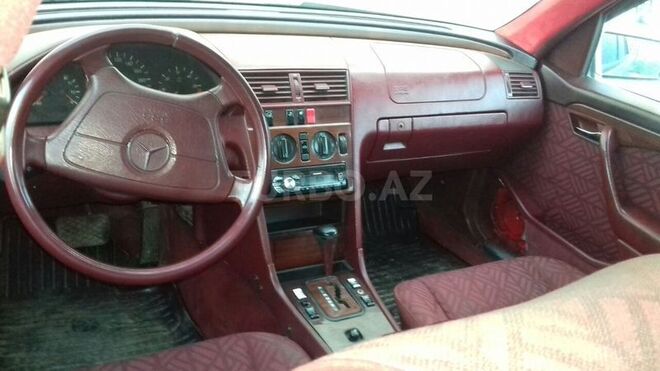 Mercedes C 250 1994, 490,000 km - 2.5 л - Bakı