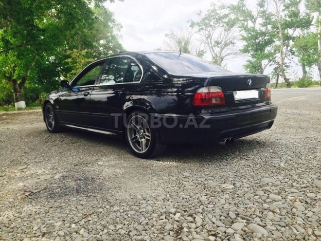 BMW 530 2001, 299,000 km - 3.0 л - Bakı