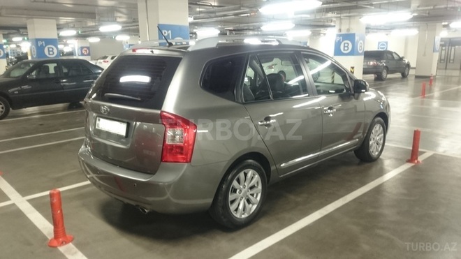 Kia Carens 2011, 17,500 km - 2.0 l - Bakı
