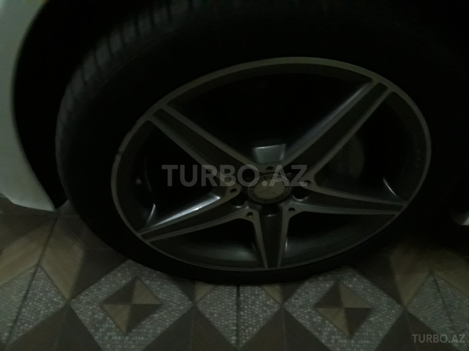 Mercedes C 180 2014, 2,700 km - 1.8 l - Gəncə