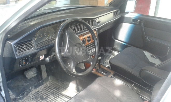 Mercedes 190 1991, 183,000 km - 2.0 l - Xaçmaz