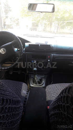 Volkswagen Passat 2000, 225,000 km - 1.8 l - Bakı