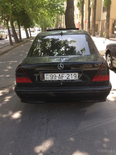 Mercedes C 180 1999, 240,000 km - 1.8 l - Bakı
