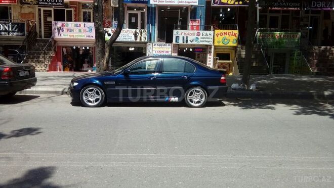 BMW 320 2002, 220,000 km - 2.2 l - Bakı