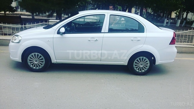 Chevrolet Aveo 2011, 112,000 km - 1.4 l - Şirvan