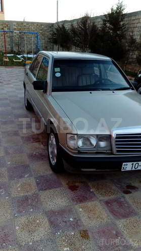 Mercedes 190 1991, 380,000 km - 2.0 l - Sumqayıt