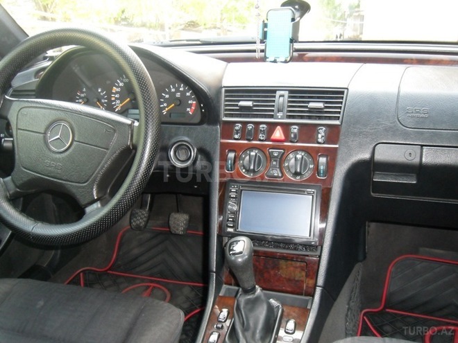 Mercedes C 240 1999, 300,000 km - 2.4 л - Bakı